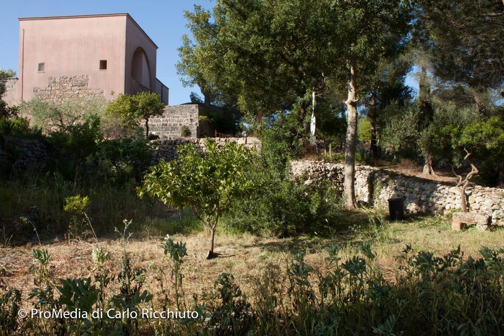 Masseria Moresano Bed & Breakfast Ugento Exterior photo